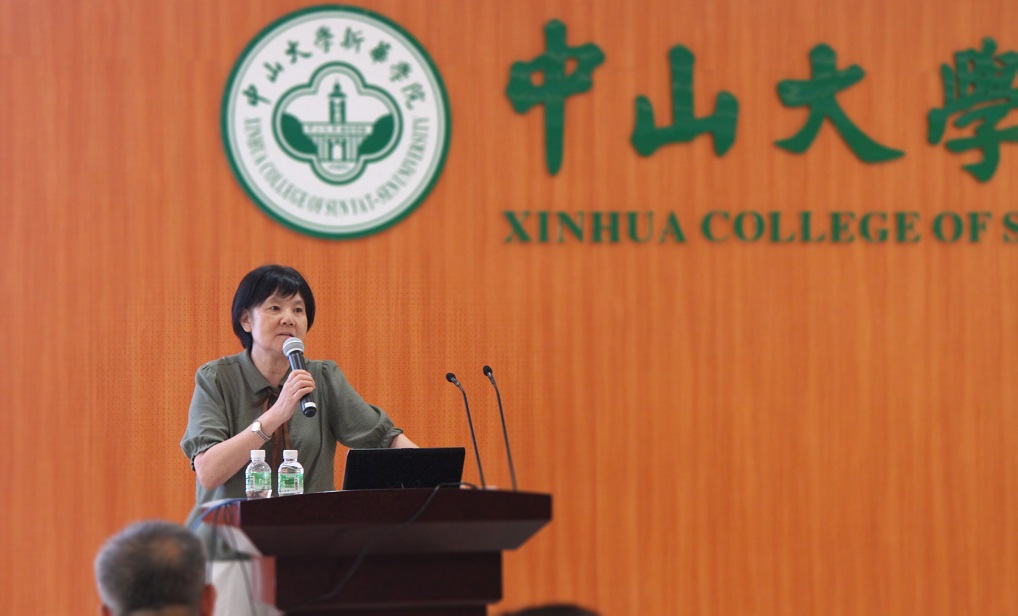 说明: F:\文件\a常用：近期工作\2018年科技月\总结会\新闻稿\20180711 科技月、教学月工作总结大会 黄要武摄\20180711 科技月、教学月工作总结大会 黄要武摄\周云书记2.jpg